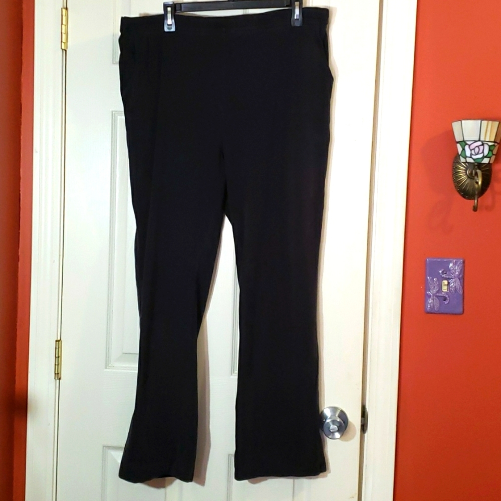 LL Bean stretchy cotton blend pants